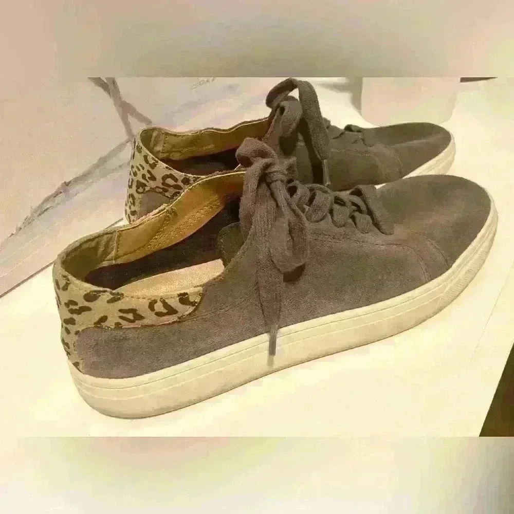 Lucky Brand Womens Loucia Fashion Sneakers Size 7.5 Gray w/ Cheetah Print